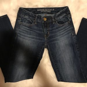 Jeans sz 2 American Eagle